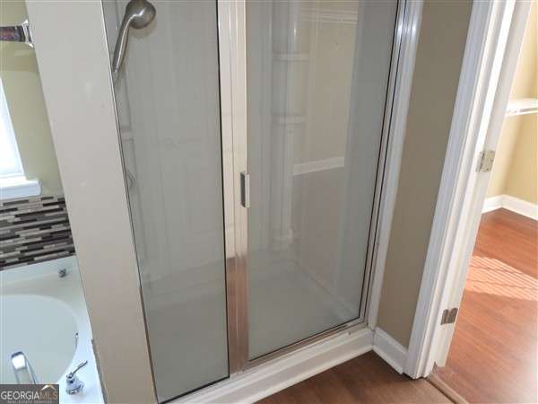 Building Photo - 146 Grandview Dr