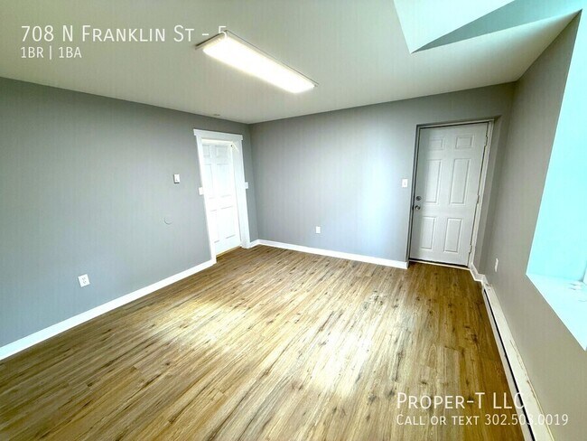 Building Photo - 708 N Franklin St