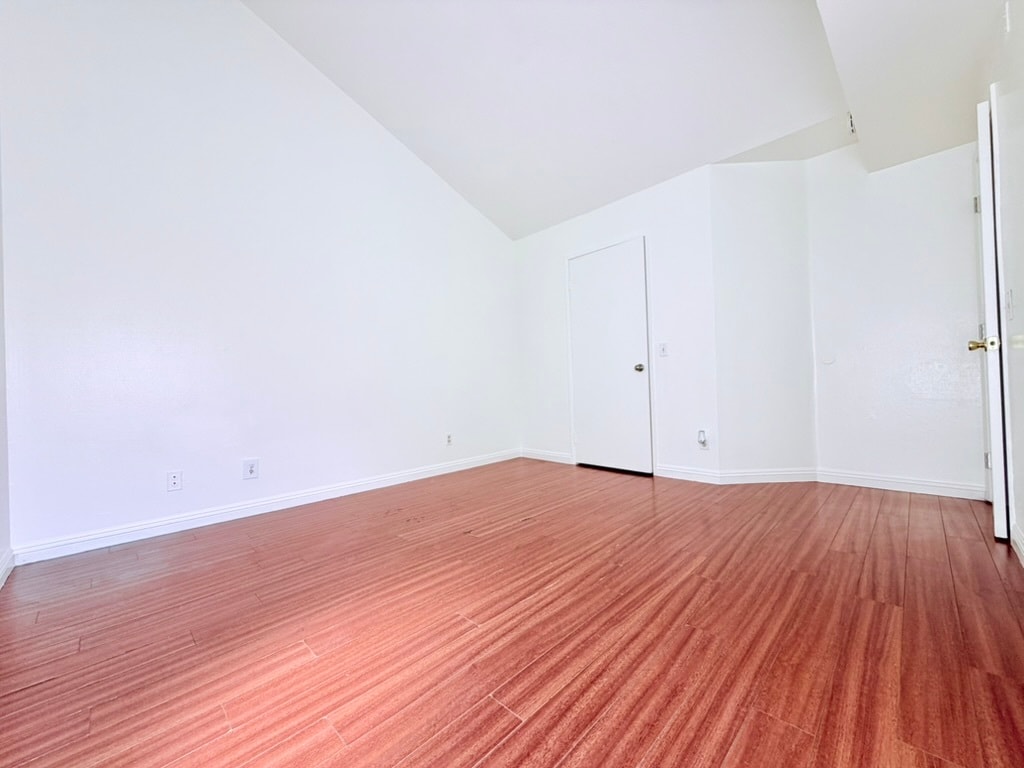 Building Photo - 13825 Beaver St