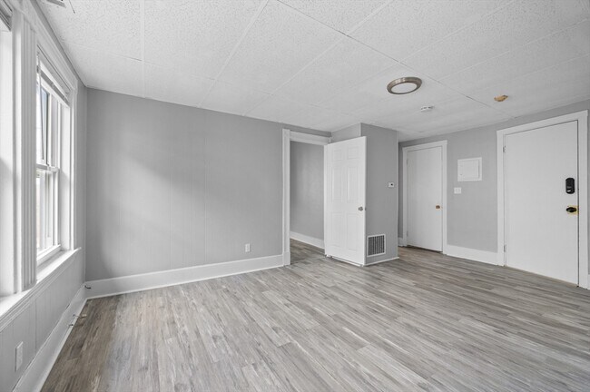 Building Photo - 809 Nantasket Ave