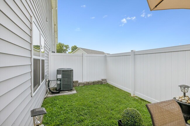 Building Photo - 2183 Nectar Ln