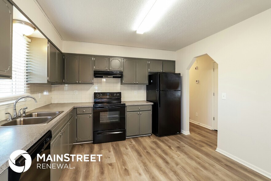 Building Photo - 2505 Folsom St