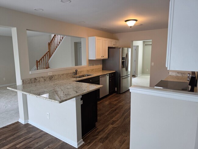 Building Photo - 9845 Burleigh Ln