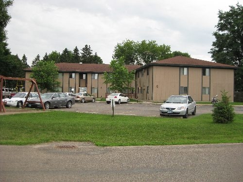 Primary Photo - West Court