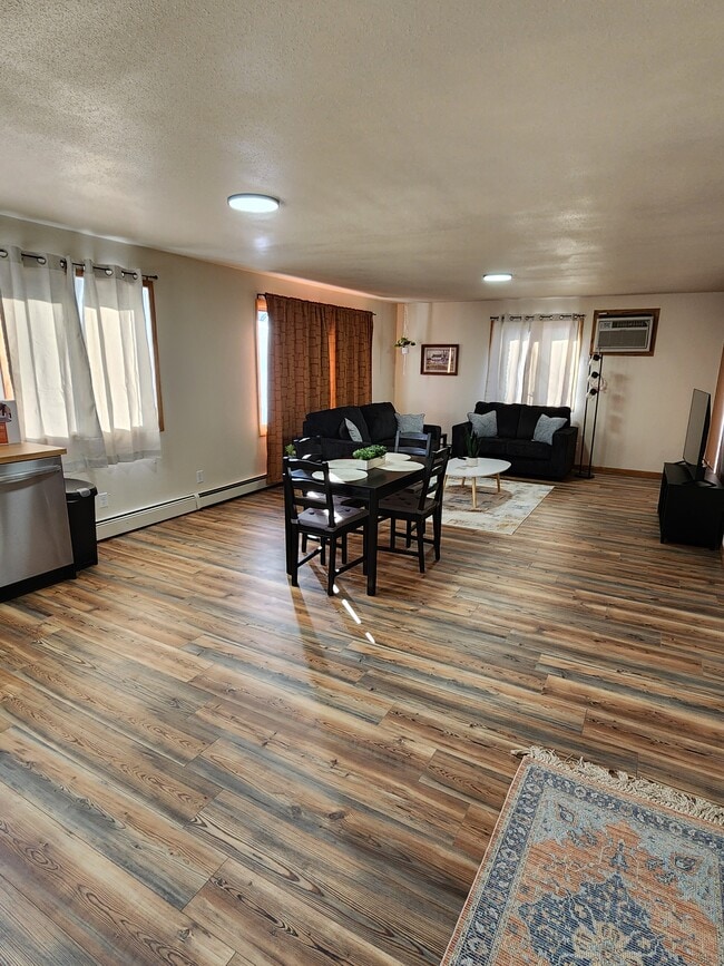 Building Photo - 4-plex