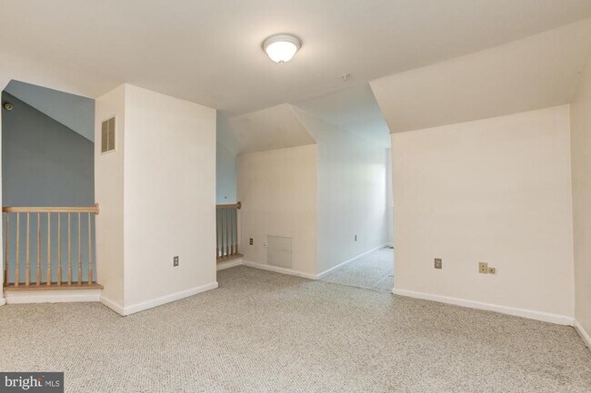 Building Photo - 12912 Churchill Ridge Cir