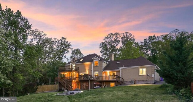 Building Photo - 18505 Cabin Rd