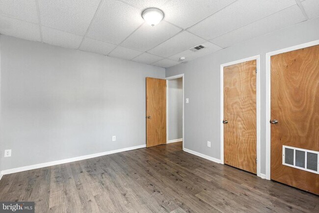 Building Photo - 708 S Randolph St