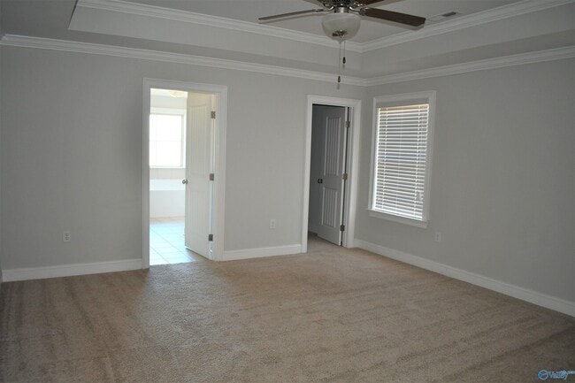 Building Photo - 104 Kinglet Wy