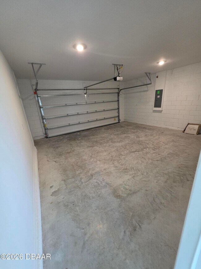 Building Photo - 1243 Belle Isle Ln