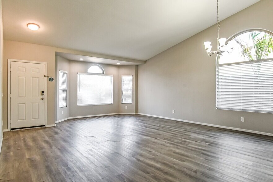 Building Photo - 4317 W Electra Ln