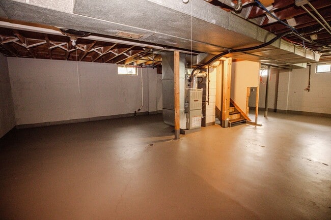 Building Photo - Beautifully Remodeled Three Bedroom Home F...