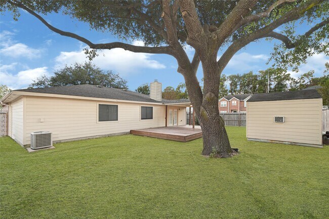 Building Photo - 4803 Drew Forest Ln