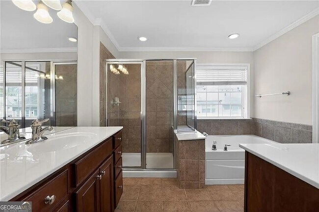 Building Photo - 4753 Cheviot Way SE