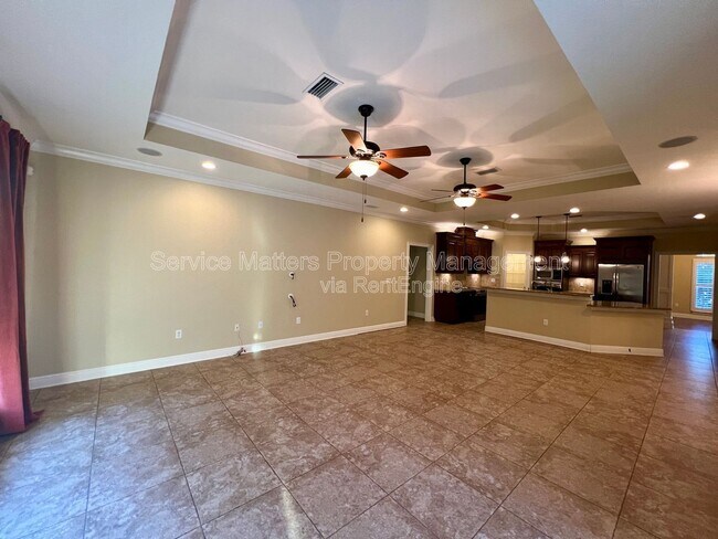 Building Photo - 2926 Greystone Dr