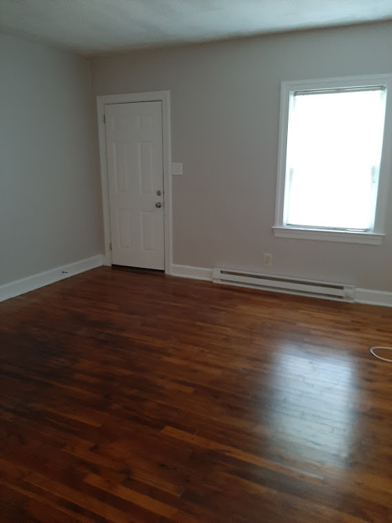 Living Room - 1708 Oaklawn Ave