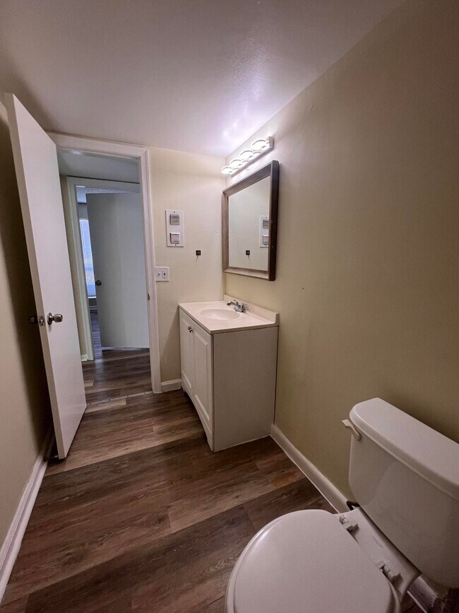 Building Photo - 1500 N Congress Ave