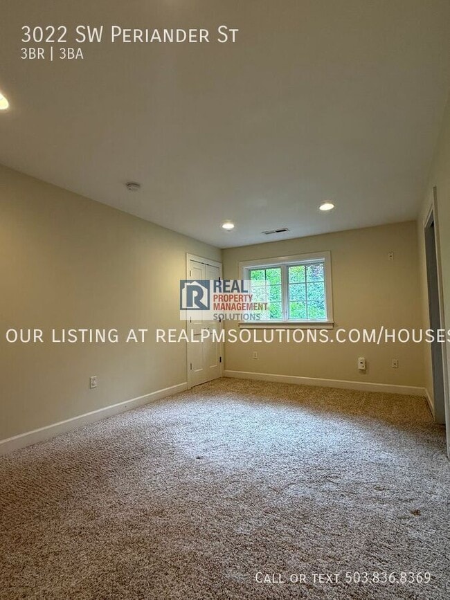 Building Photo - 3022 SW Periander St