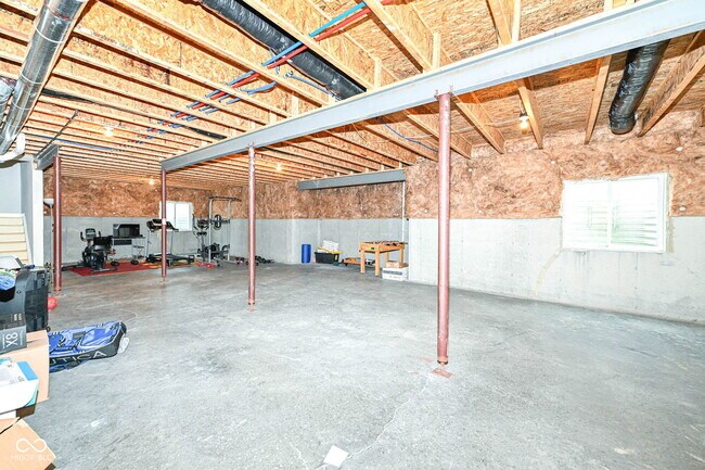 Building Photo - 9904 Delmore Dr