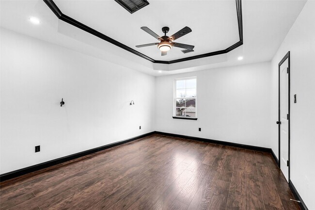 Building Photo - 13104 Donegal Way