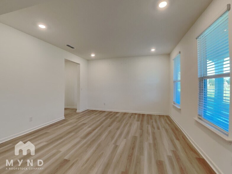 Building Photo - 50 Artemas Ward Dr