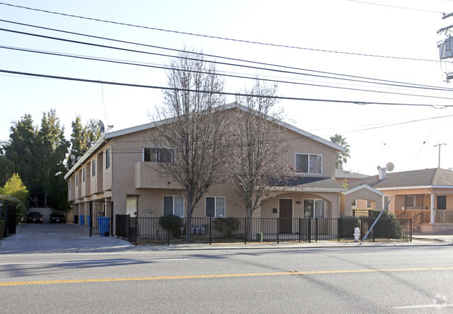 Primary Photo - 2095 Scott Blvd