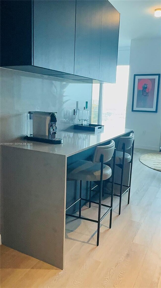 Building Photo - 20 NE 11th St