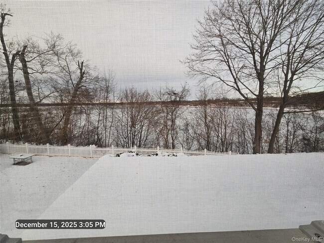 Building Photo - 1 Beech Dr