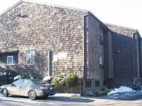 Building Photo - 42 Warner St