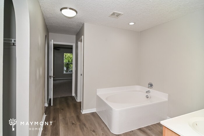 Building Photo - 87009 Kip Ln