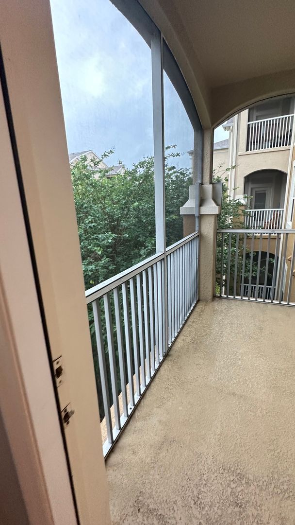Building Photo - 6434 Cava Alta Dr