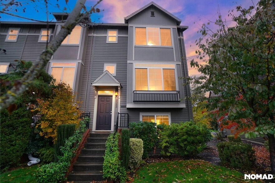 Primary Photo - 2288 NW Oak Knoll Pl