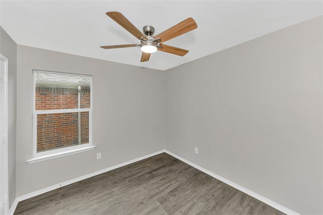 Building Photo - 2201 Sweetwood Dr