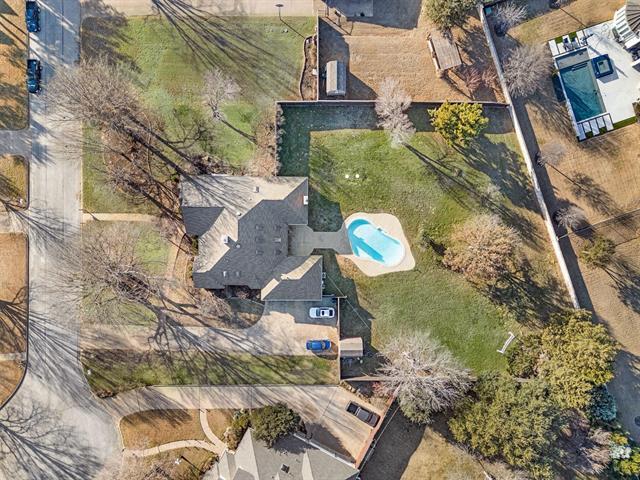 Building Photo - 1000 Raven Bend Ct