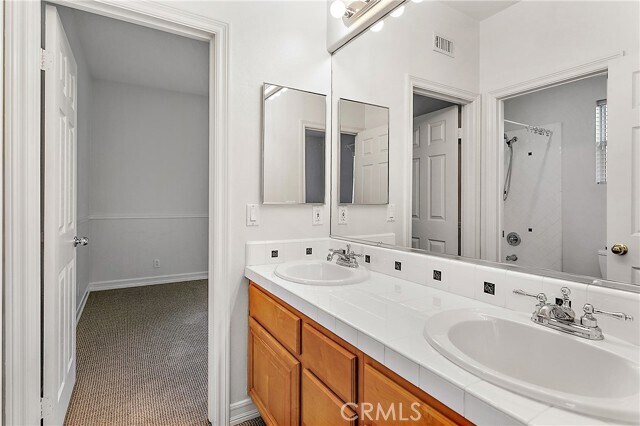 Building Photo - 54 Laurelhurst Dr