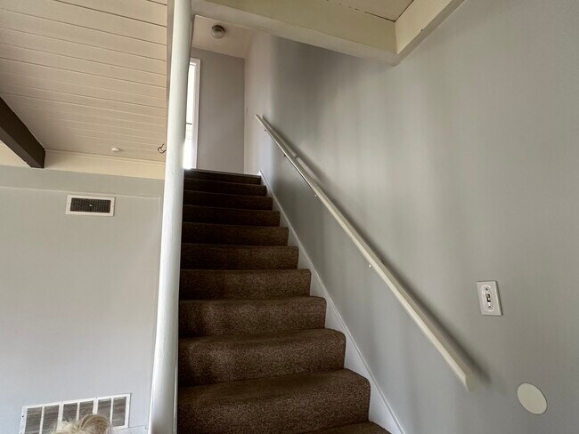 Building Photo - WCA 1706