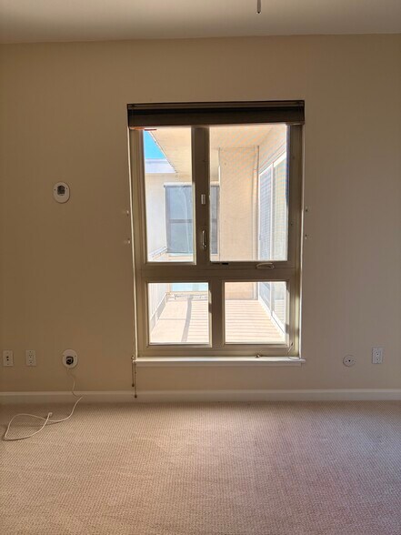 Building Photo - 590 El Dorado Ave