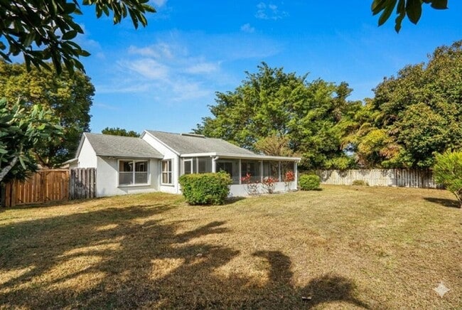 Building Photo - 1544 Old Cypress Trail