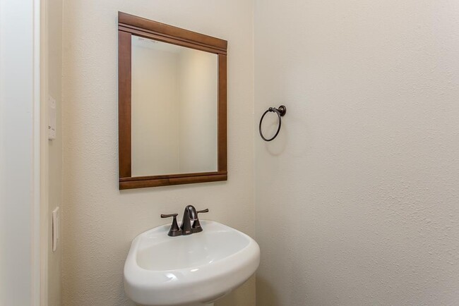 Building Photo - 12410 Brook Meadows Ln