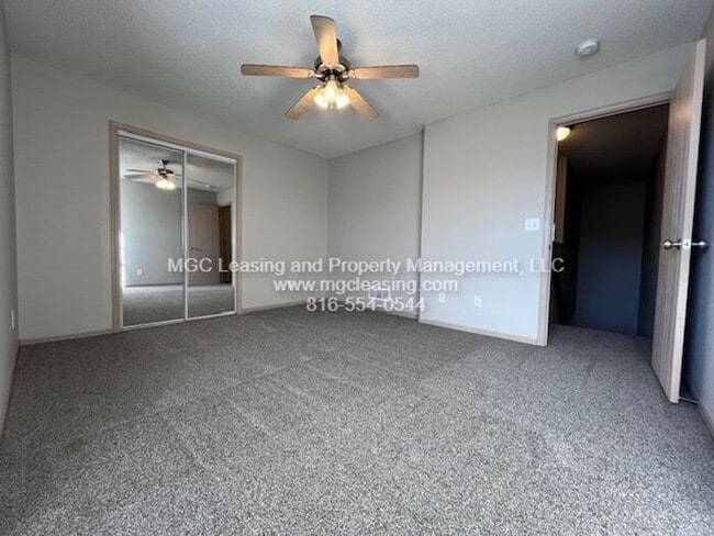 Building Photo - Timbers East Townhomes - 1,300+ Sq. Ft. Townhome with Garage – Move-In Ready