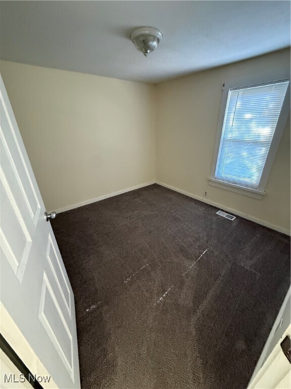 Building Photo - 368 Stewart St