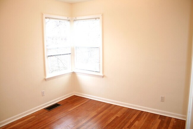 Building Photo - *** COMING SOON *** Audubon Neighborhood