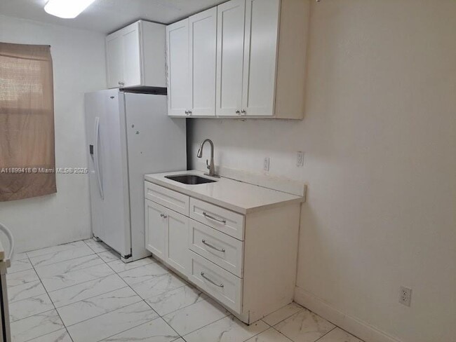 Building Photo - 301 NW 177th St