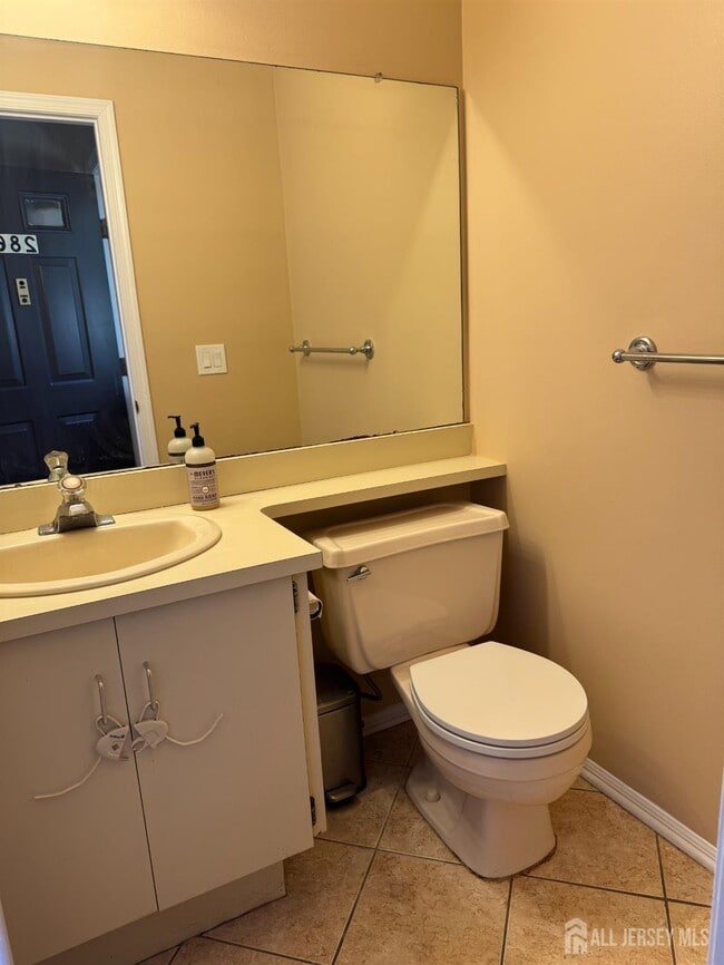 Building Photo - 286 Palombi Ct