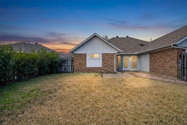 Building Photo - 2522 Crestedge Dr