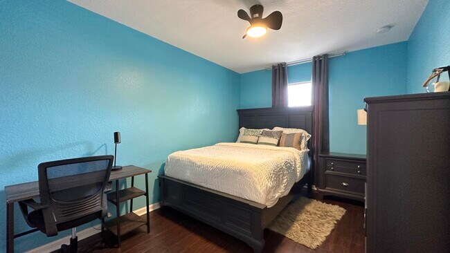 Building Photo - 4702 Cohune Palm Ct