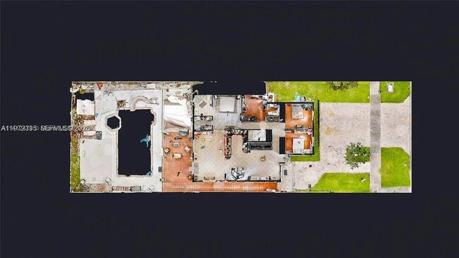 Building Photo - 13821 SW 14th St