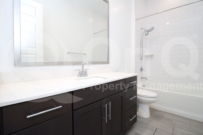 Building Photo - 259 E Sagittarius Pl