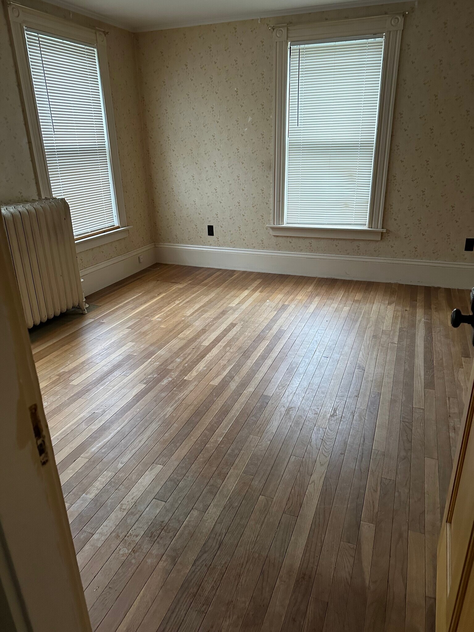 Building Photo - 5 Bayley Ave