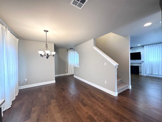 Building Photo - Beautiful Modern Home in N Portland!